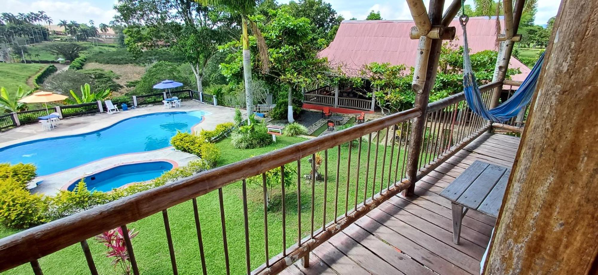 Finca Hotel Palmas Frente A Panaca Quimbaya Bagian luar foto