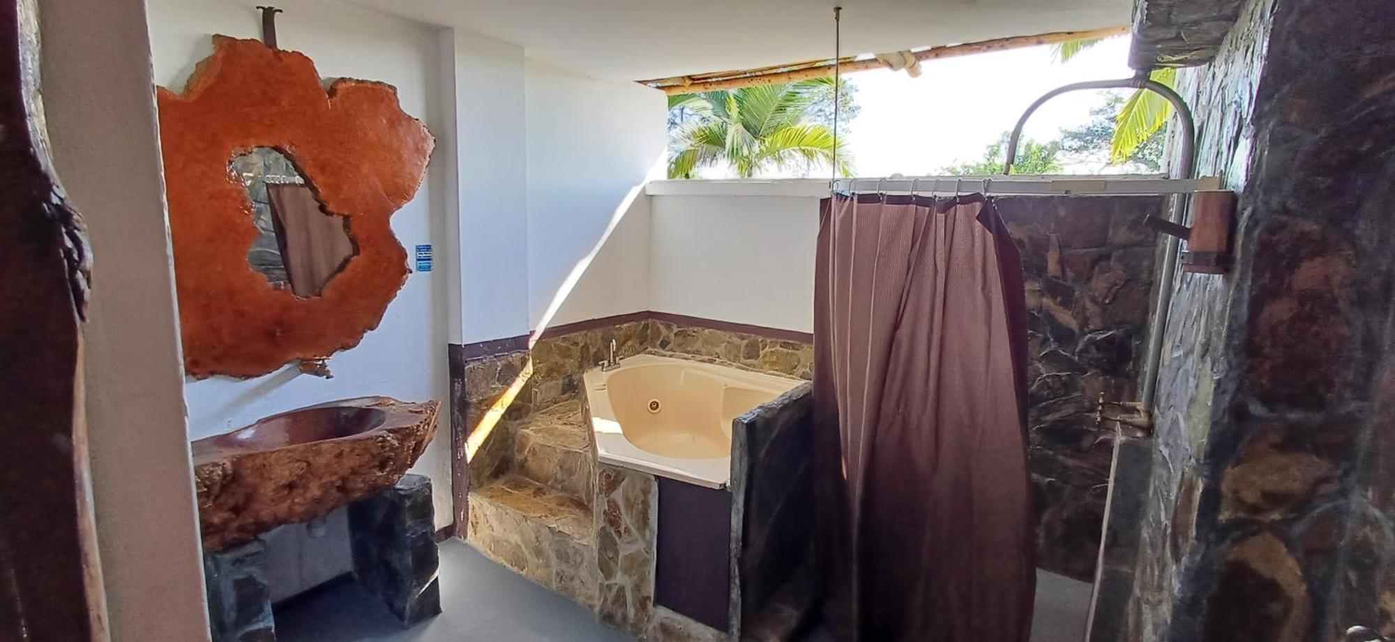 Finca Hotel Palmas Frente A Panaca Quimbaya Bagian luar foto